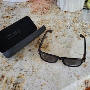 NWT Two Blind Brothers Cavalier Tortoise Matte Sunglasses